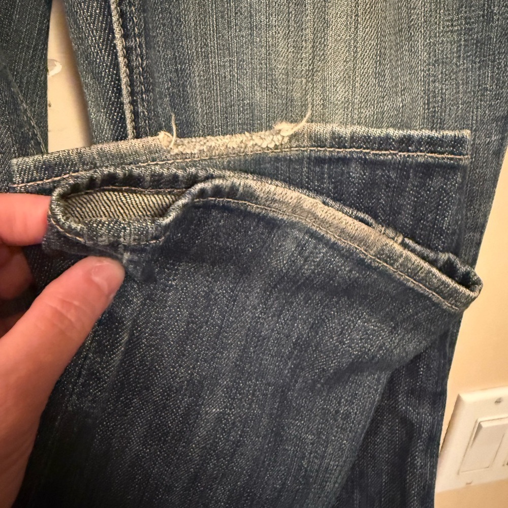 Express Dark Wash Skinny Jeans - Picture 5 of 8